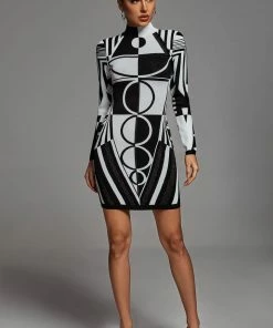 Preorder Slama Long Sleeve Bandage Dress - Black