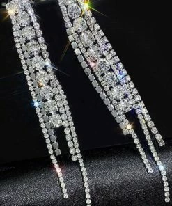 Bellabarnett CLOTHING Leena Rhinestone Tassel Earrings