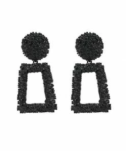 Bellabarnett CLOTHING Textured Door Knocker Earrings