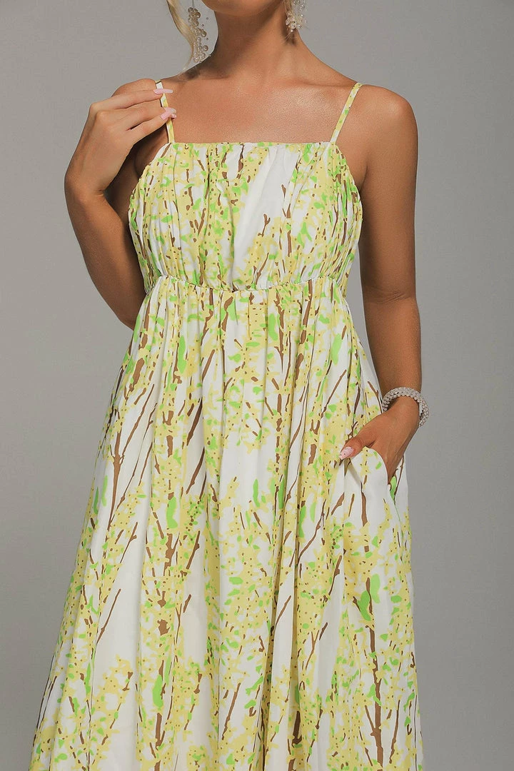 Tracking CLOTHING Ava Floral Printed Midi Dress