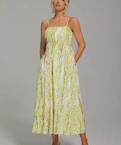 Tracking CLOTHING Ava Floral Printed Midi Dress