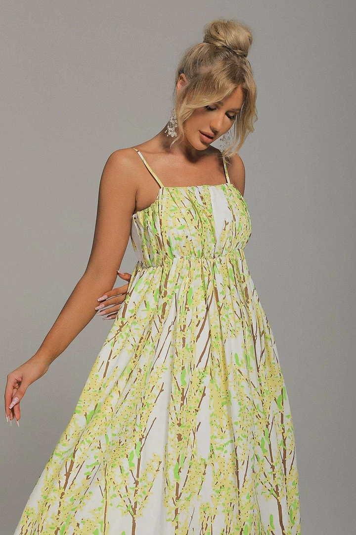 Tracking CLOTHING Ava Floral Printed Midi Dress